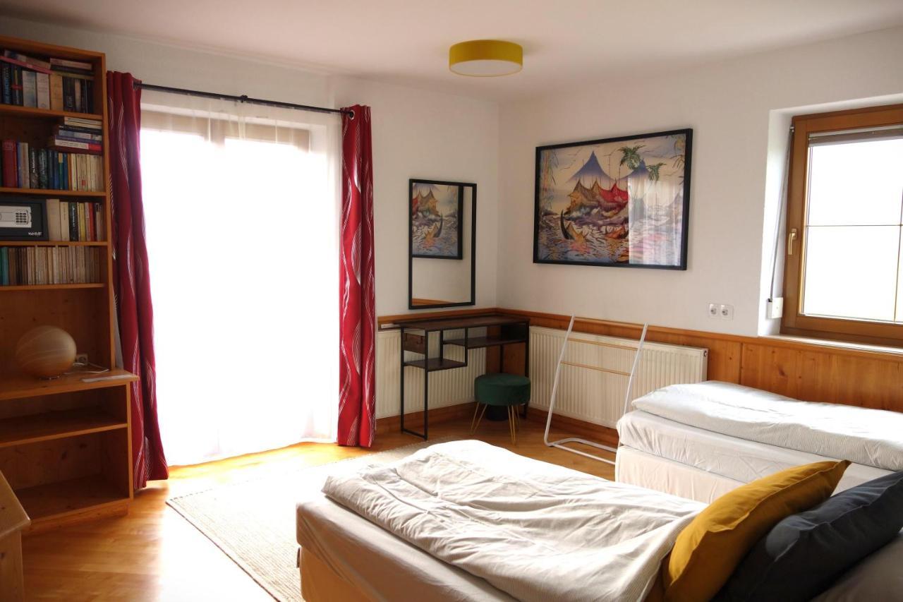 Apart Eno Stumm Bagian luar foto